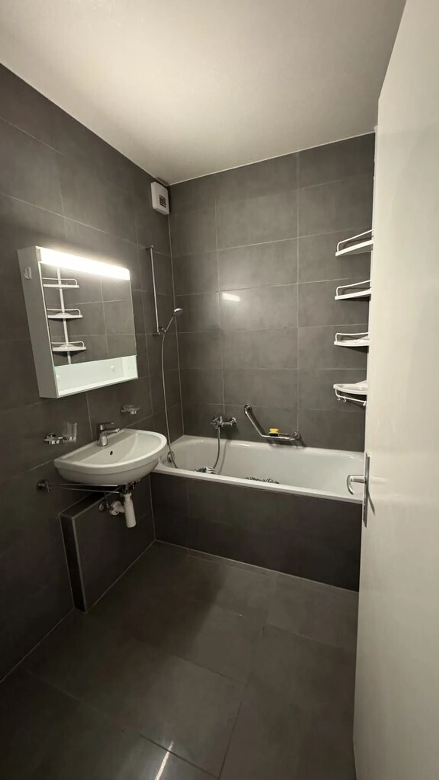 Neu ! Schöne Wohnung in Meyrin ! - Foto 7 von 7