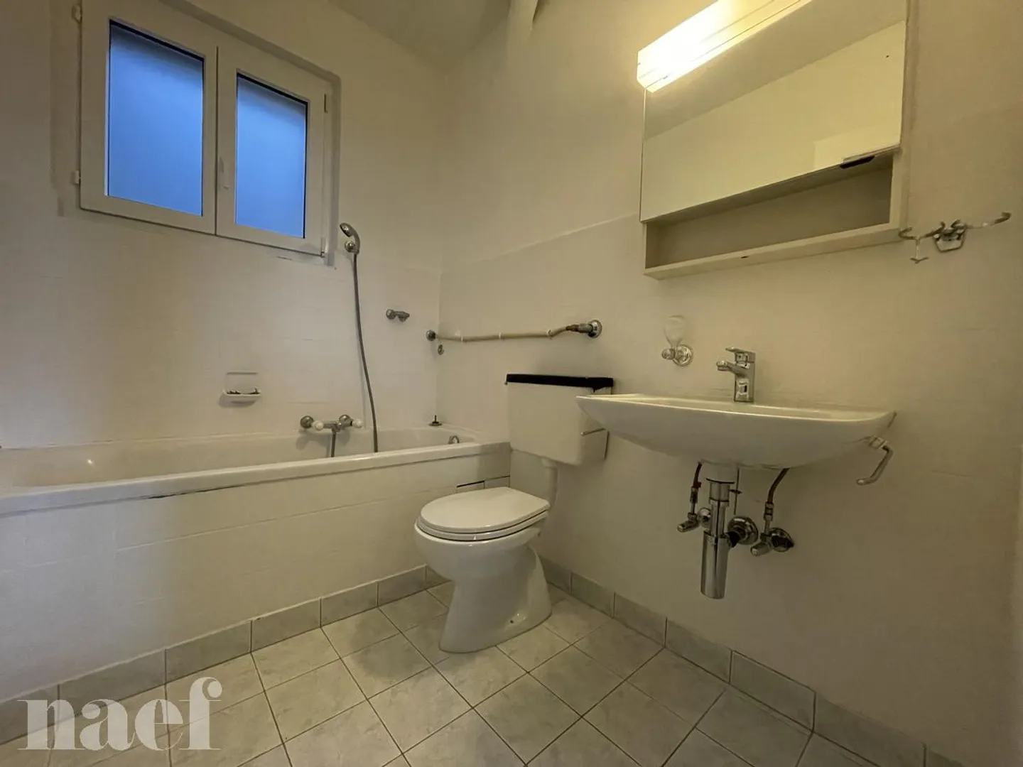 Appartamento 4 locali - Foto 7 di 8