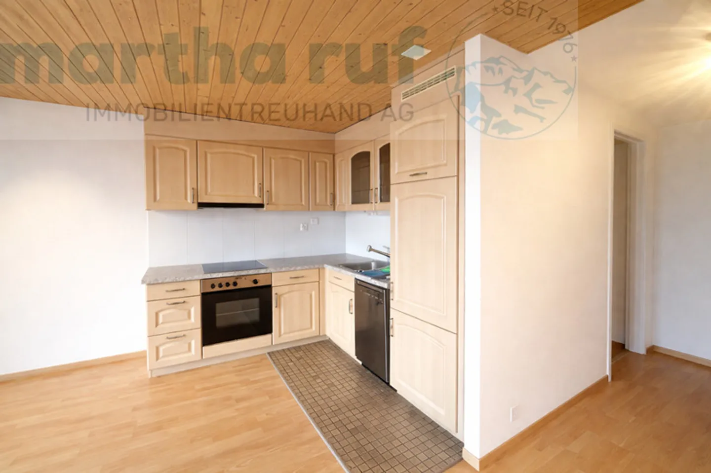 Appartement Charmant avec Vue sur le Lac - Photo 6 sur 9