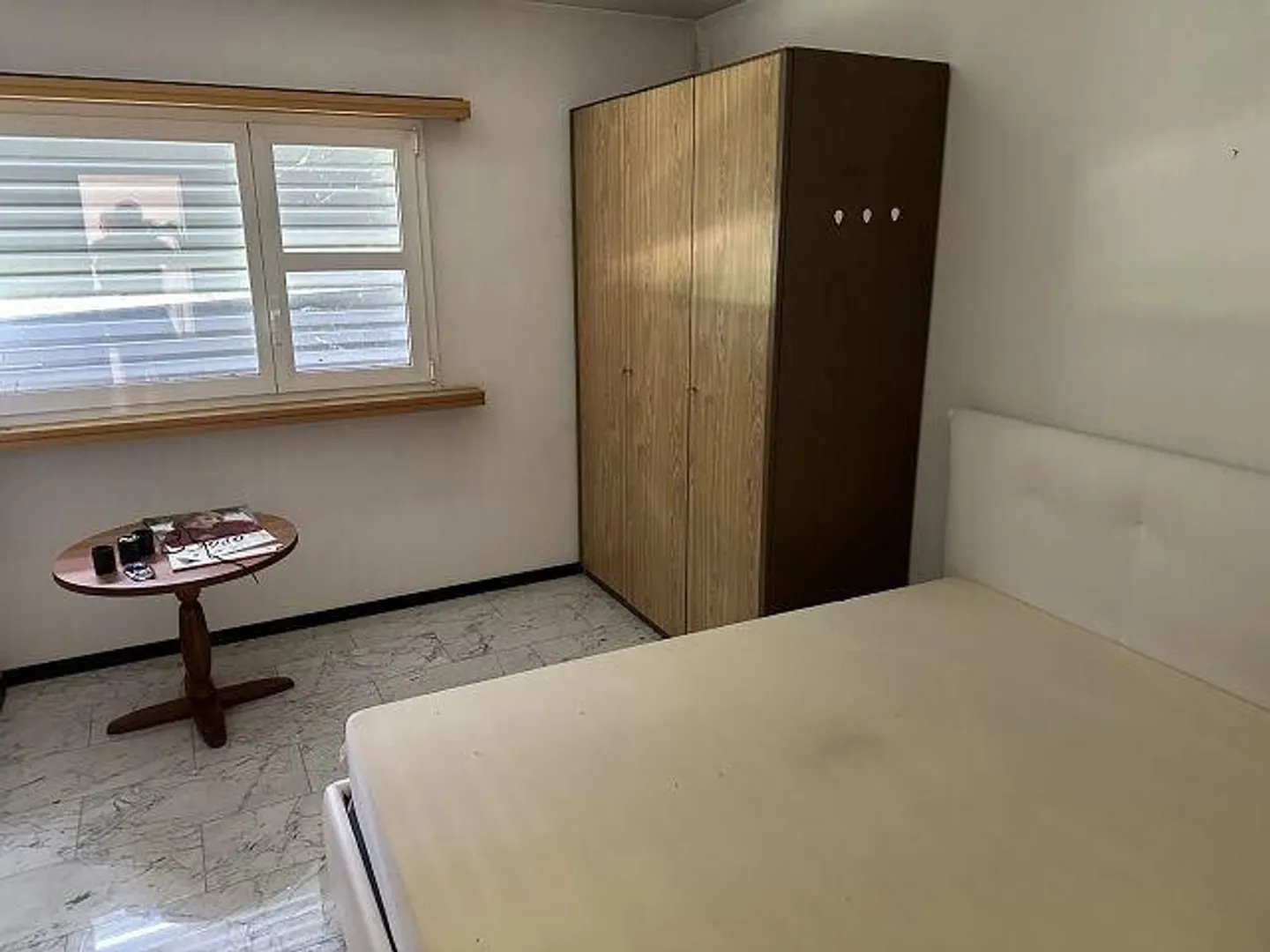 Moderne Villa mit Werkstatt - Foto 10 von 13