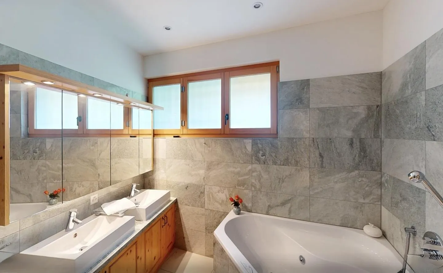 Villetta mit hohem Komfort und Panoramaseesicht - Foto 13 von 18