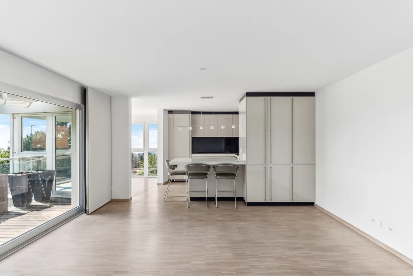 Appartamento elegante con vista eccezionale sul lago - Foto 2 di 11