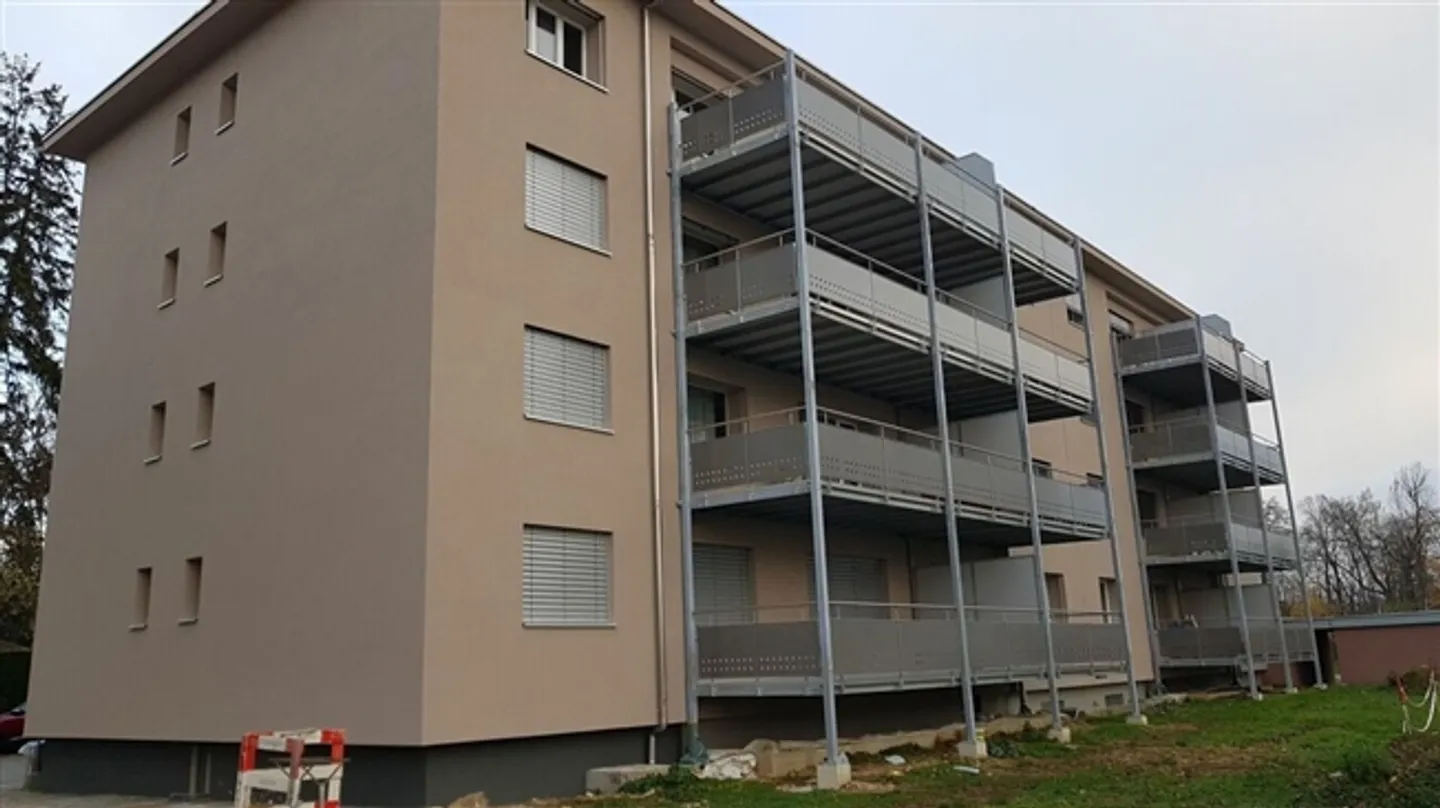 «Wunderschöne 4-Zimmer-Wohnung, 2024 in einer ruhigen Gegend renoviert!» - Foto 9 von 9