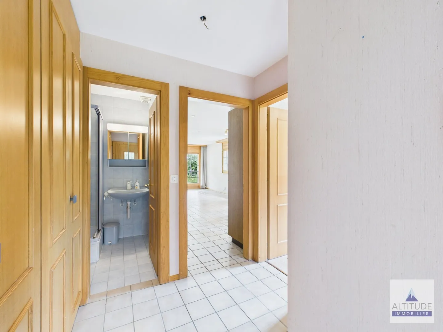 Beautiful Chalets - Photo 10 of 13