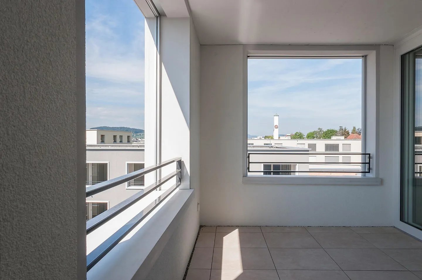 Home Sweet Home - Quiet Location Yet Central - Photo 5 of 11