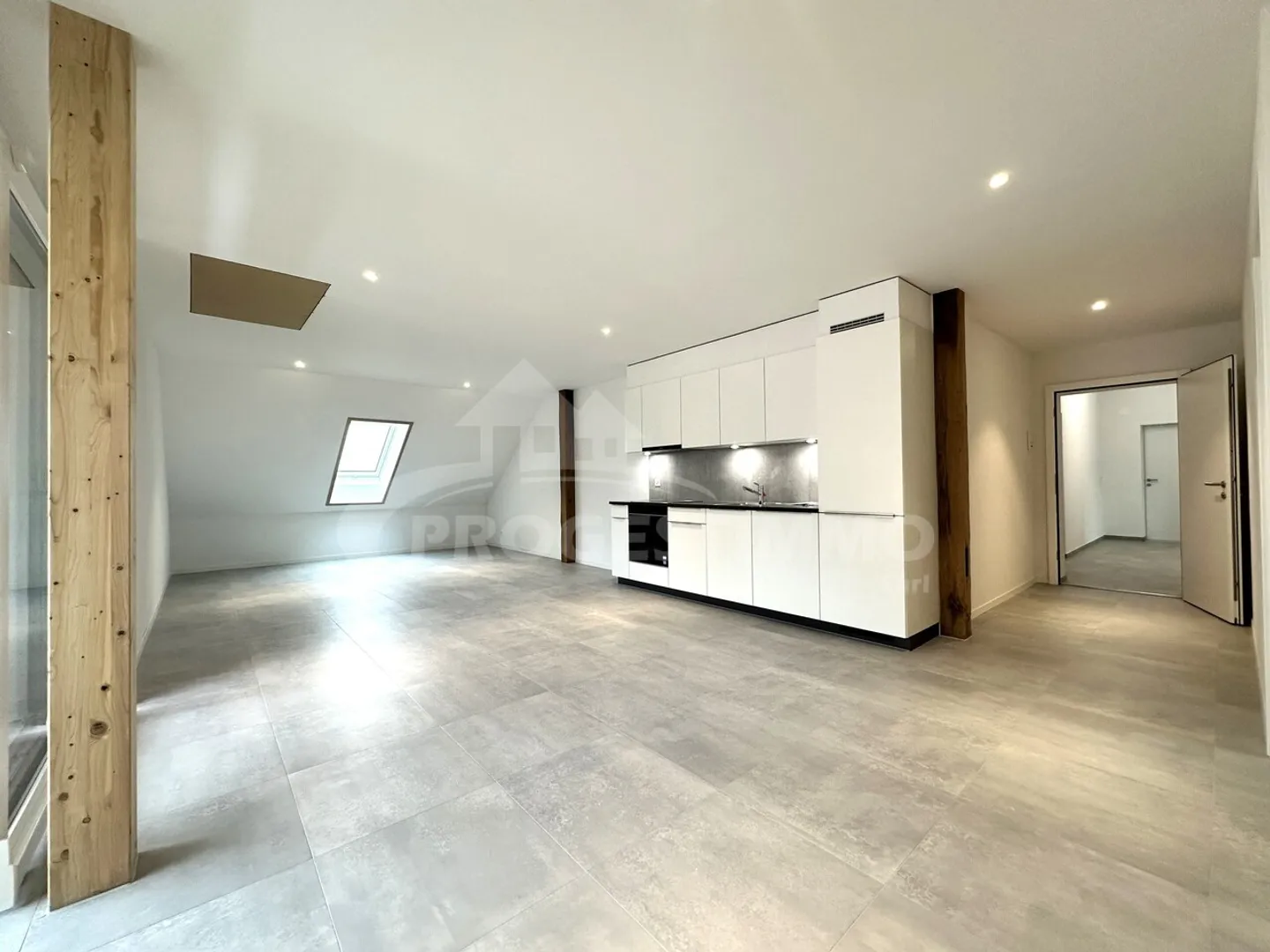 Appartamento nuovo di 72m2 + grande disponibile di 60m2 per 132m2 utile. - Foto 2 di 17