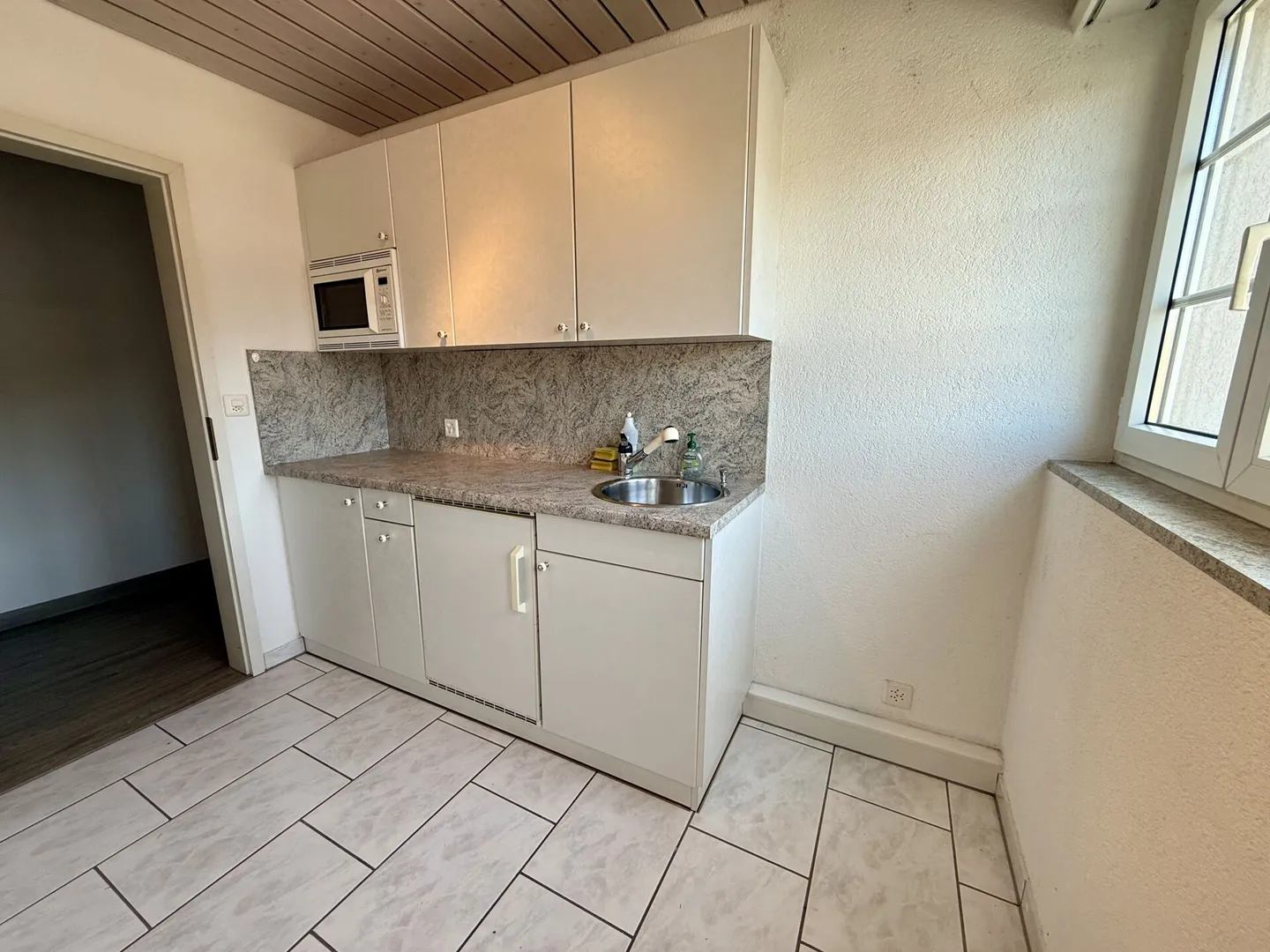 Central living, the Aare at your doorstep - 3-room apartment in Niedergösgen - Photo 9 of 11