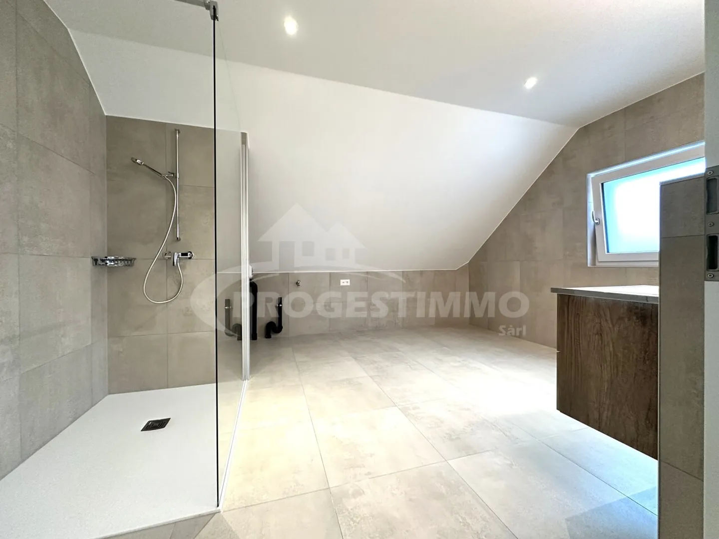 Appartamento nuovo di 72m2 + grande disponibile di 60m2 per 132m2 utile. - Foto 11 di 17