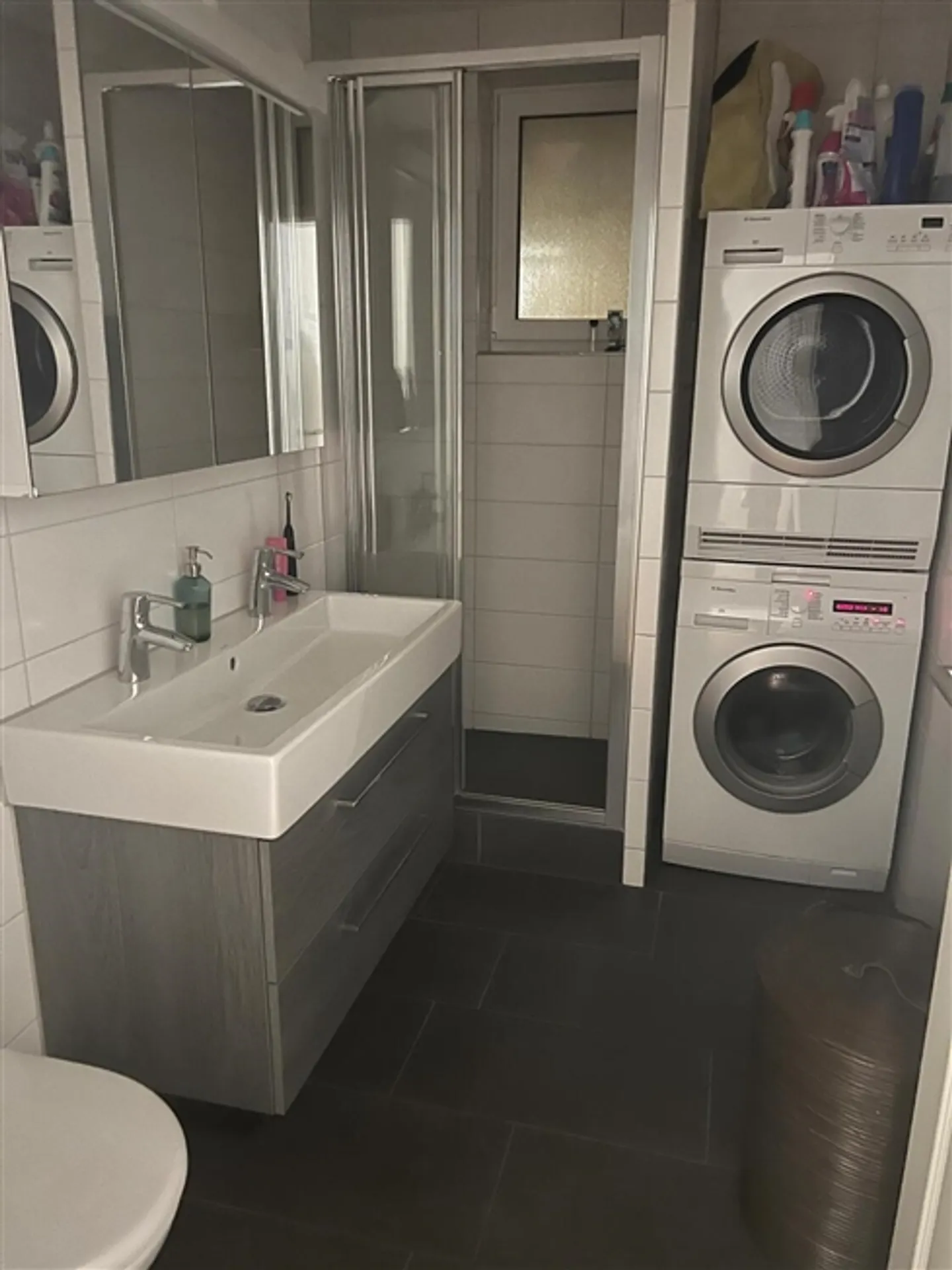 3-room apartment in Zurich - District 10, furnished, temporary - Photo 8 of 9