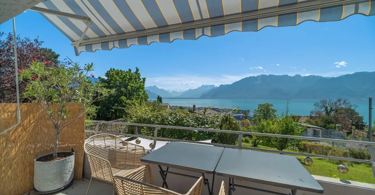 Charming Detached House in Chardonne - Photo 4 of 13