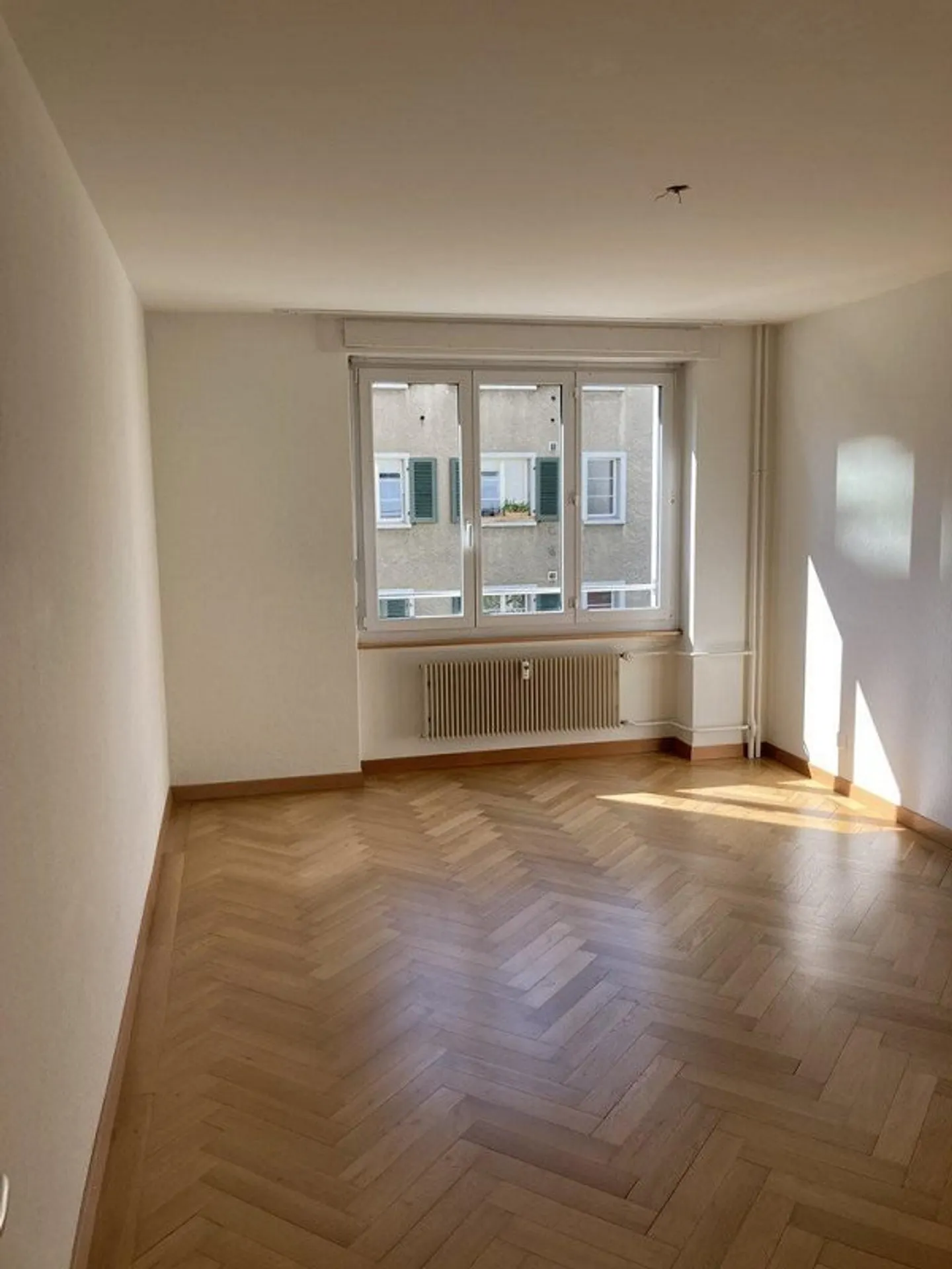 Appartement 3 pièces, 2ème étage gauche - Photo 3 sur 12
