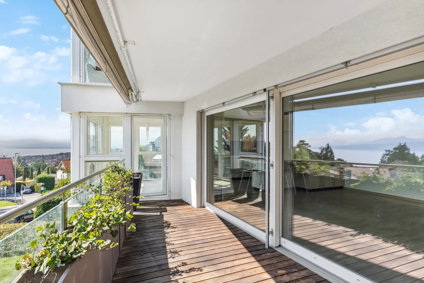 Appartamento elegante con vista eccezionale sul lago - Foto 7 di 11