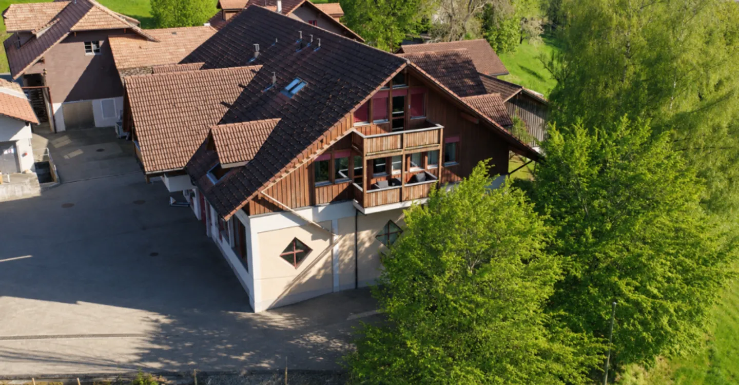 Immeuble mixte - Photo 2 sur 3
