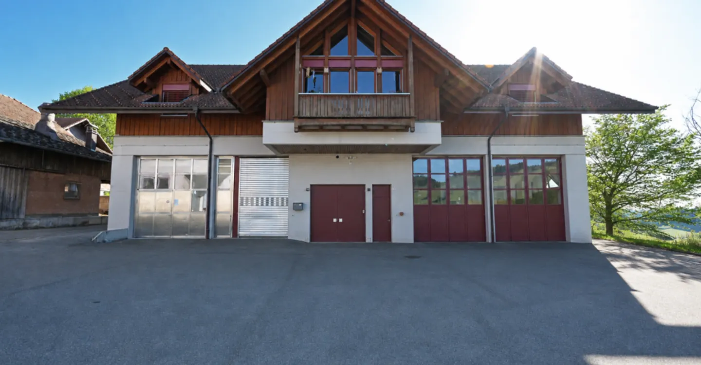 Immeuble mixte - Photo 3 sur 3