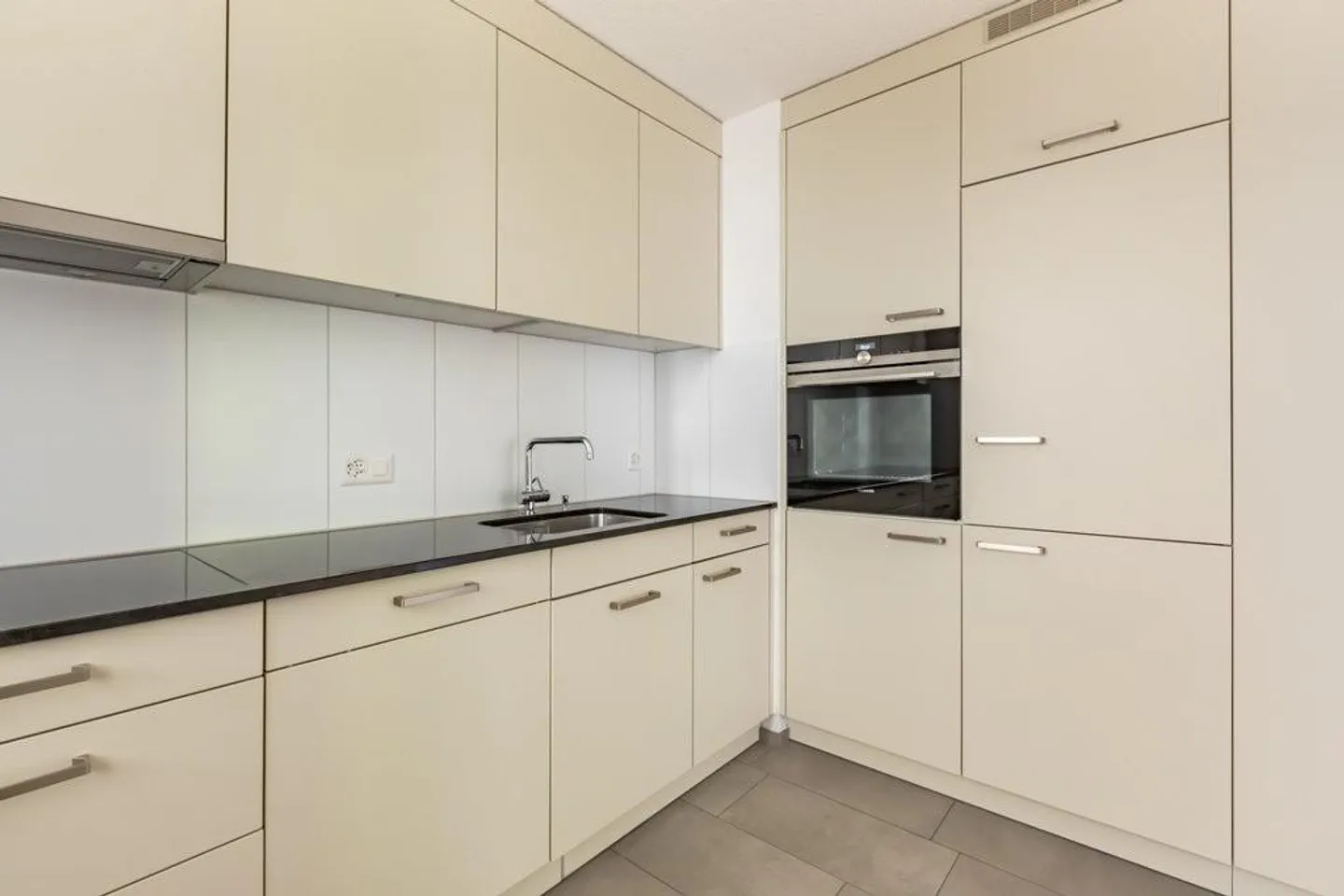 Geräumige Familienwohnung - Foto 2 von 9