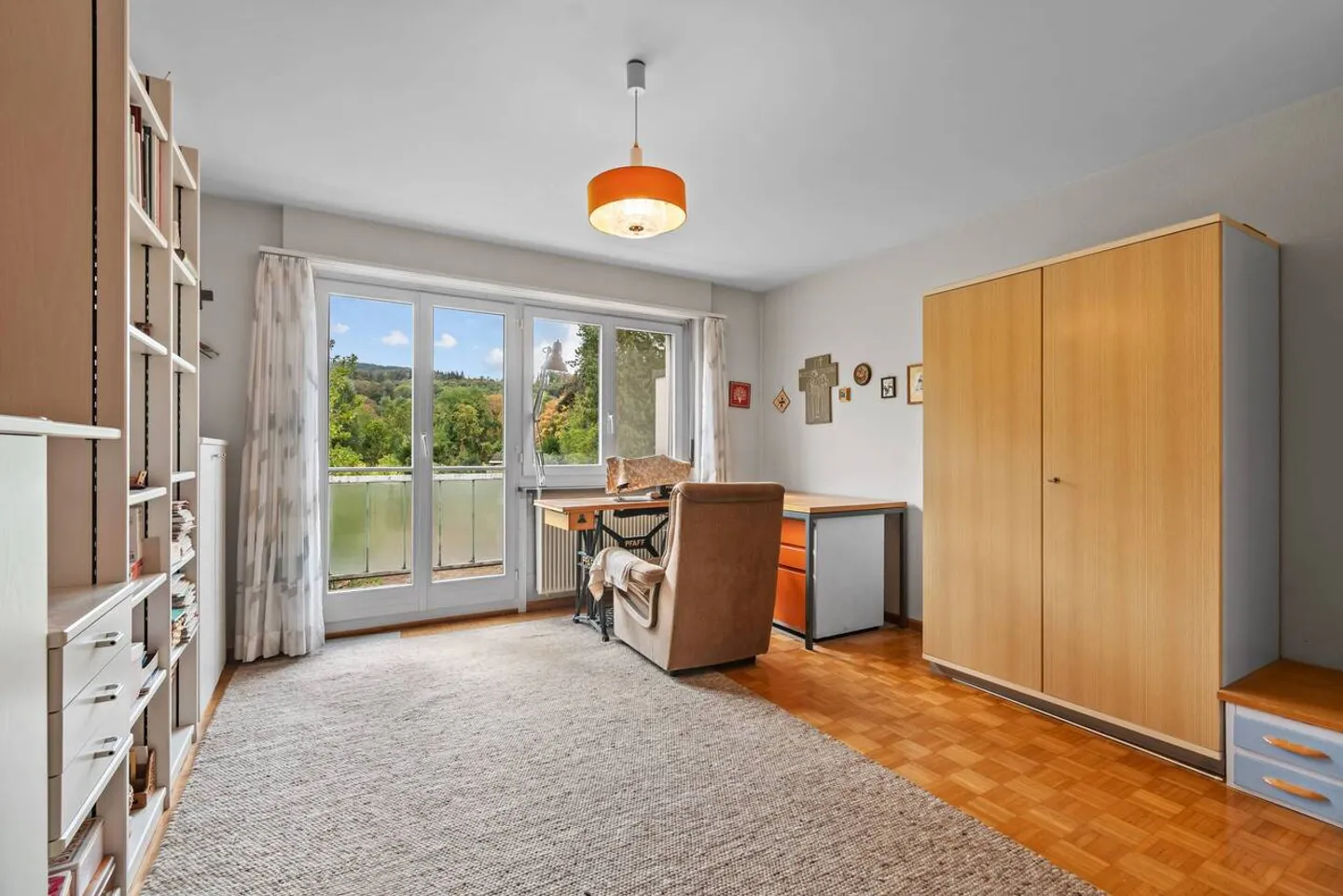 5.5-Zimmer-Reihenhaus mit schönem Umschwung in Münchenstein! - Photo 8 of 12