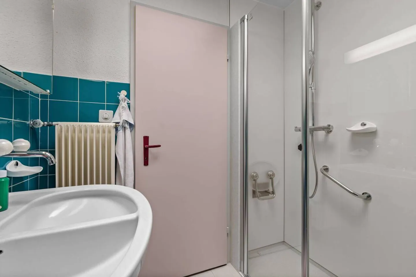 5.5-Zimmer-Reihenhaus mit schönem Umschwung in Münchenstein! - Photo 12 of 12