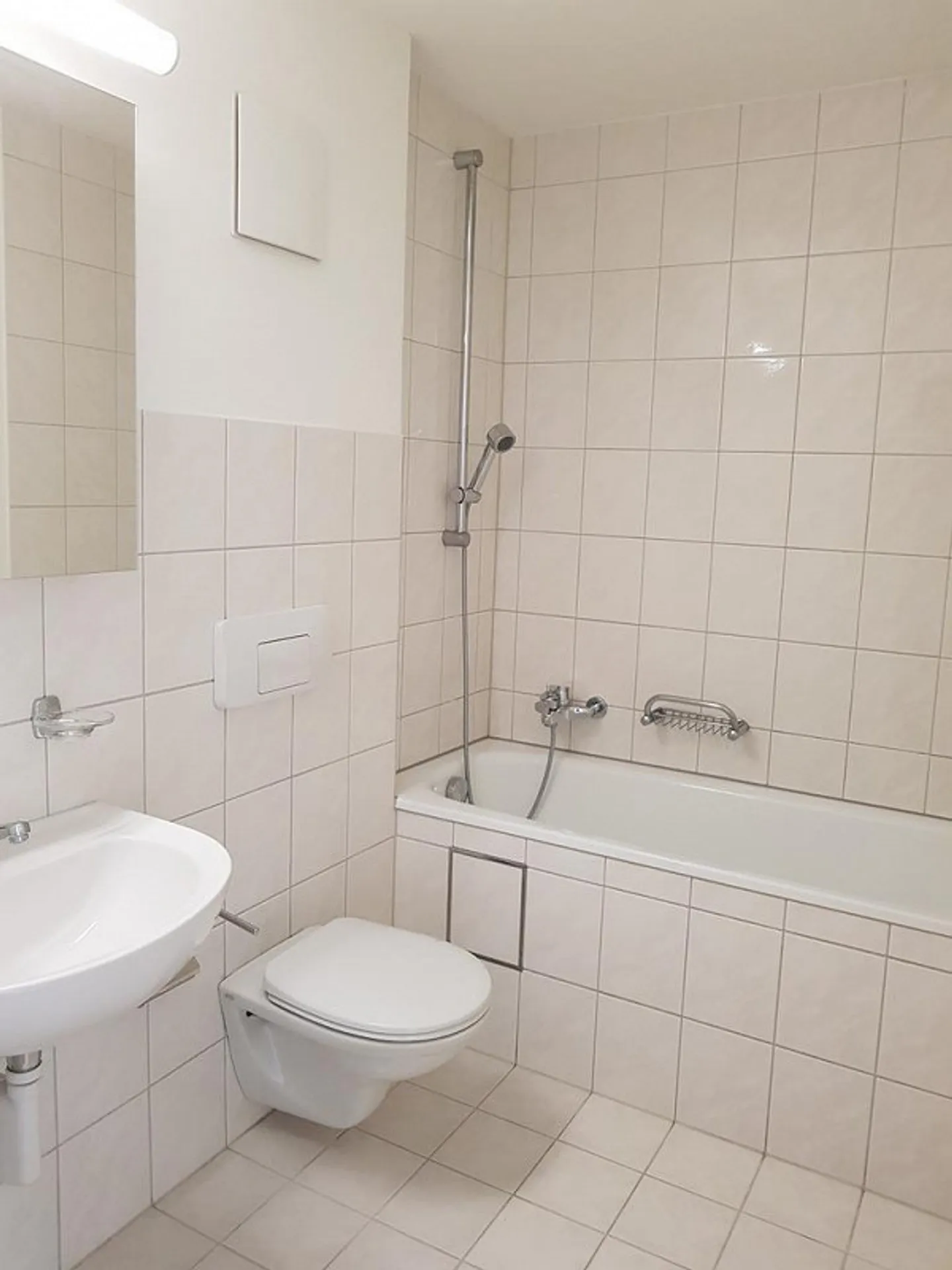 Modernes Apartment mit traumhafter Aussicht - Foto 8 von 11