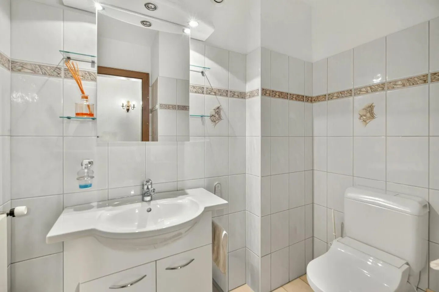 Geräumige Familienwohnung mit Balkon - Foto 11 von 13