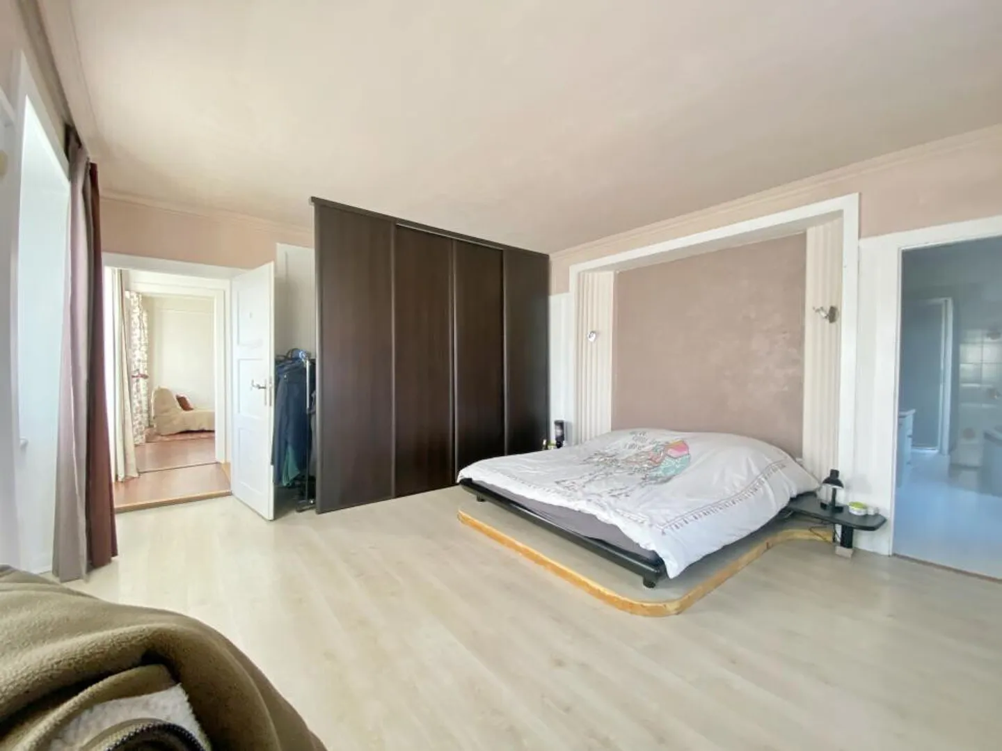 Beaux espaces et accès pratique. - Photo 10 sur 13