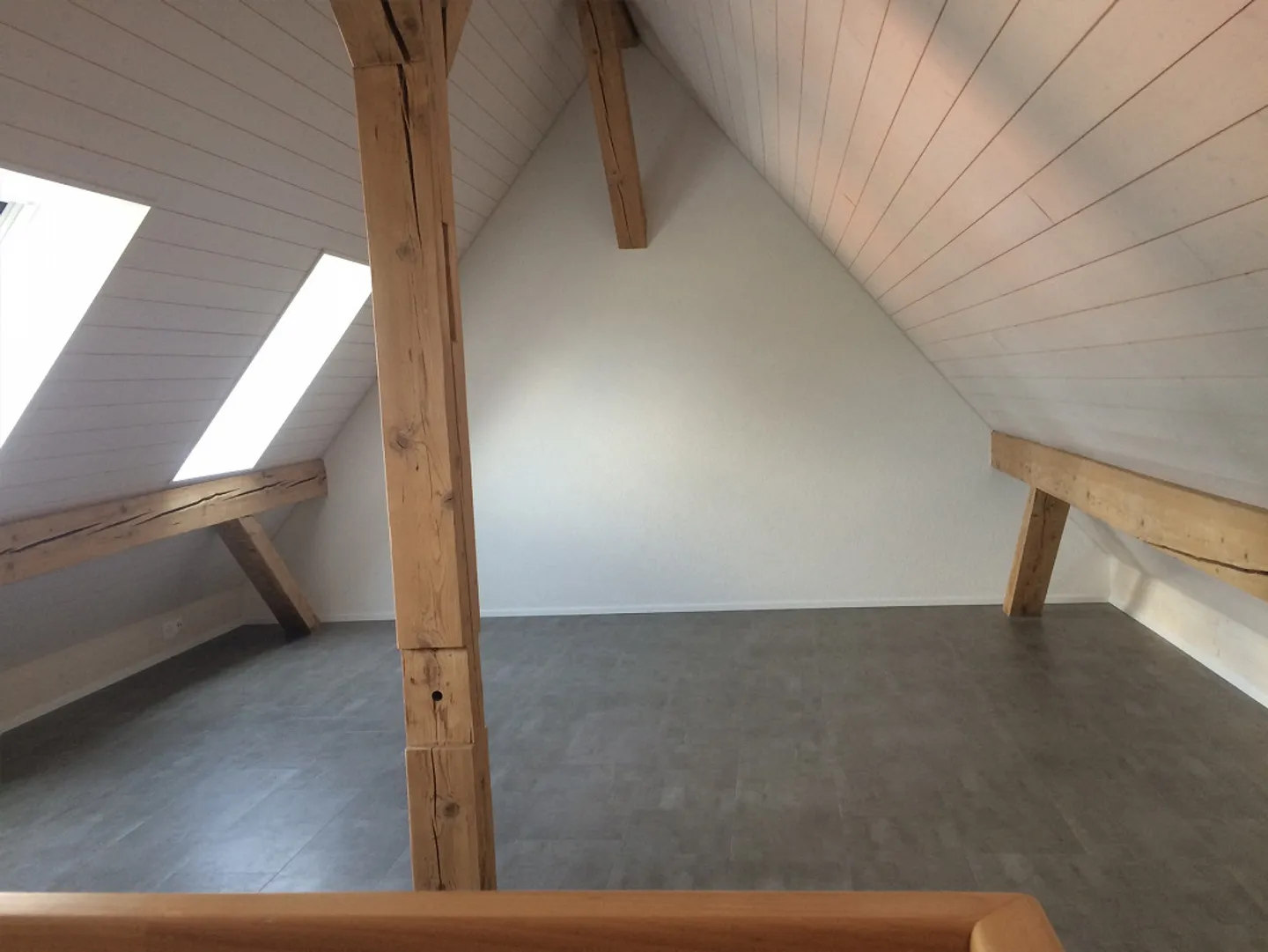 Bright 2 1/2 Room Maisonette Apartment (ideal for singles) - Photo 6 of 8