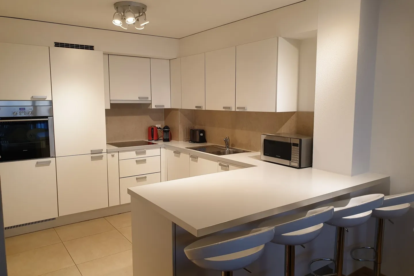 Furnished 3.5-room apartment in downtown Montreux - Photo 3 of 6