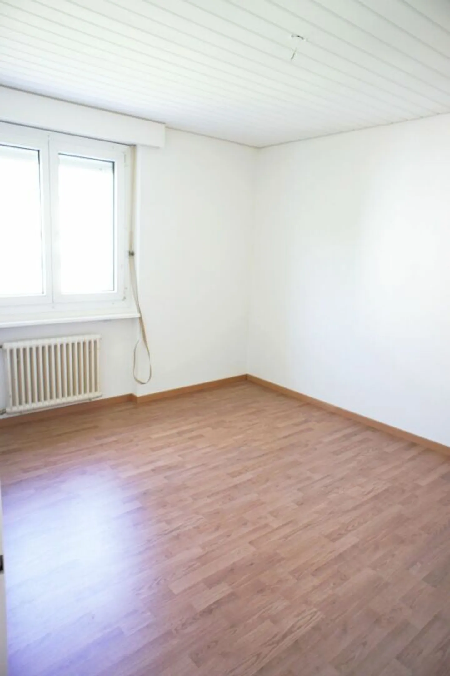Appartement ensoleillé avec balcon - Photo 5 sur 9