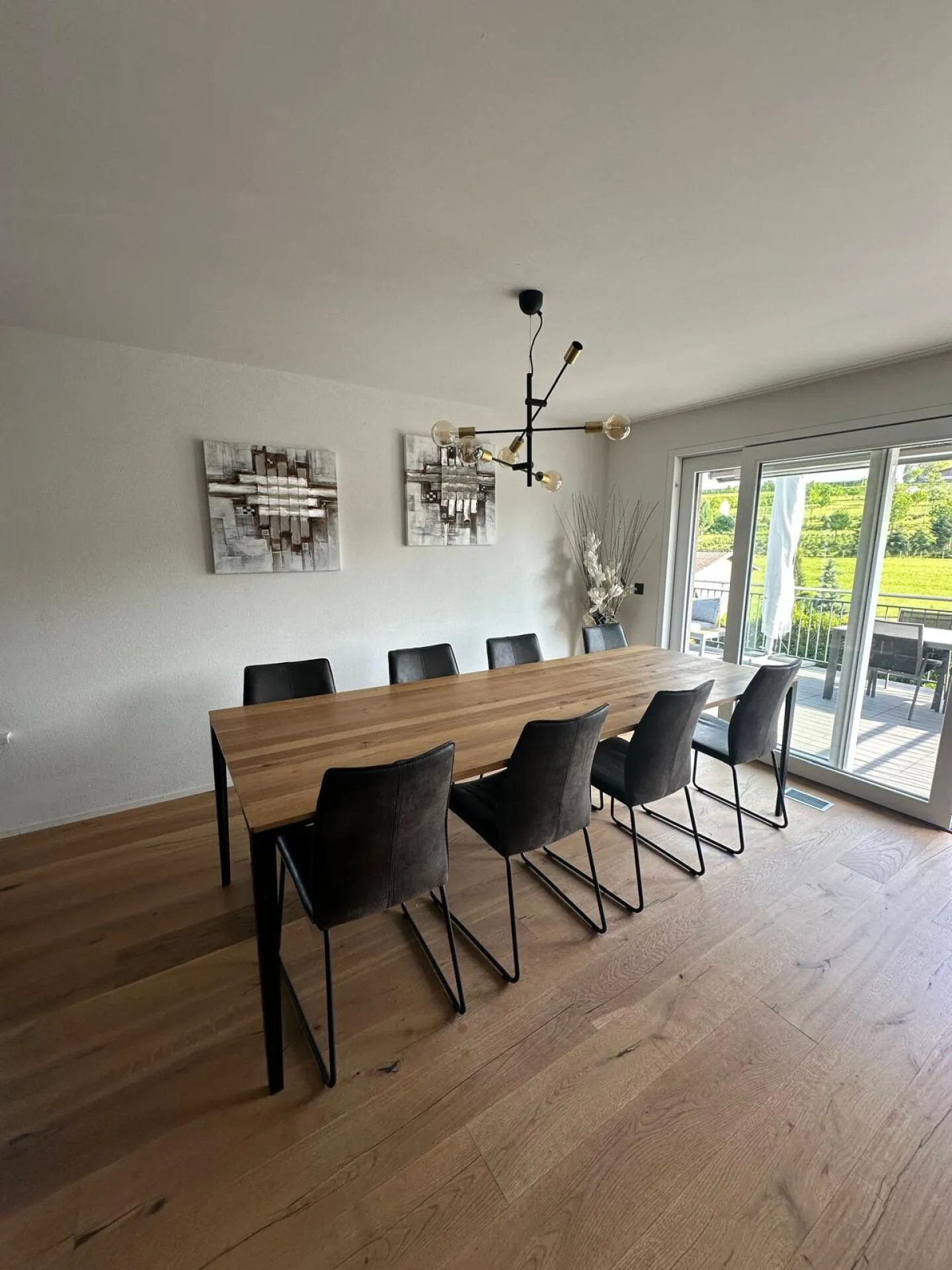 Moderna casa unifamiliare di 6,5 stanze con appartamento di 2,5 stanze (ufficio/commerciale) - Foto 6 di 14