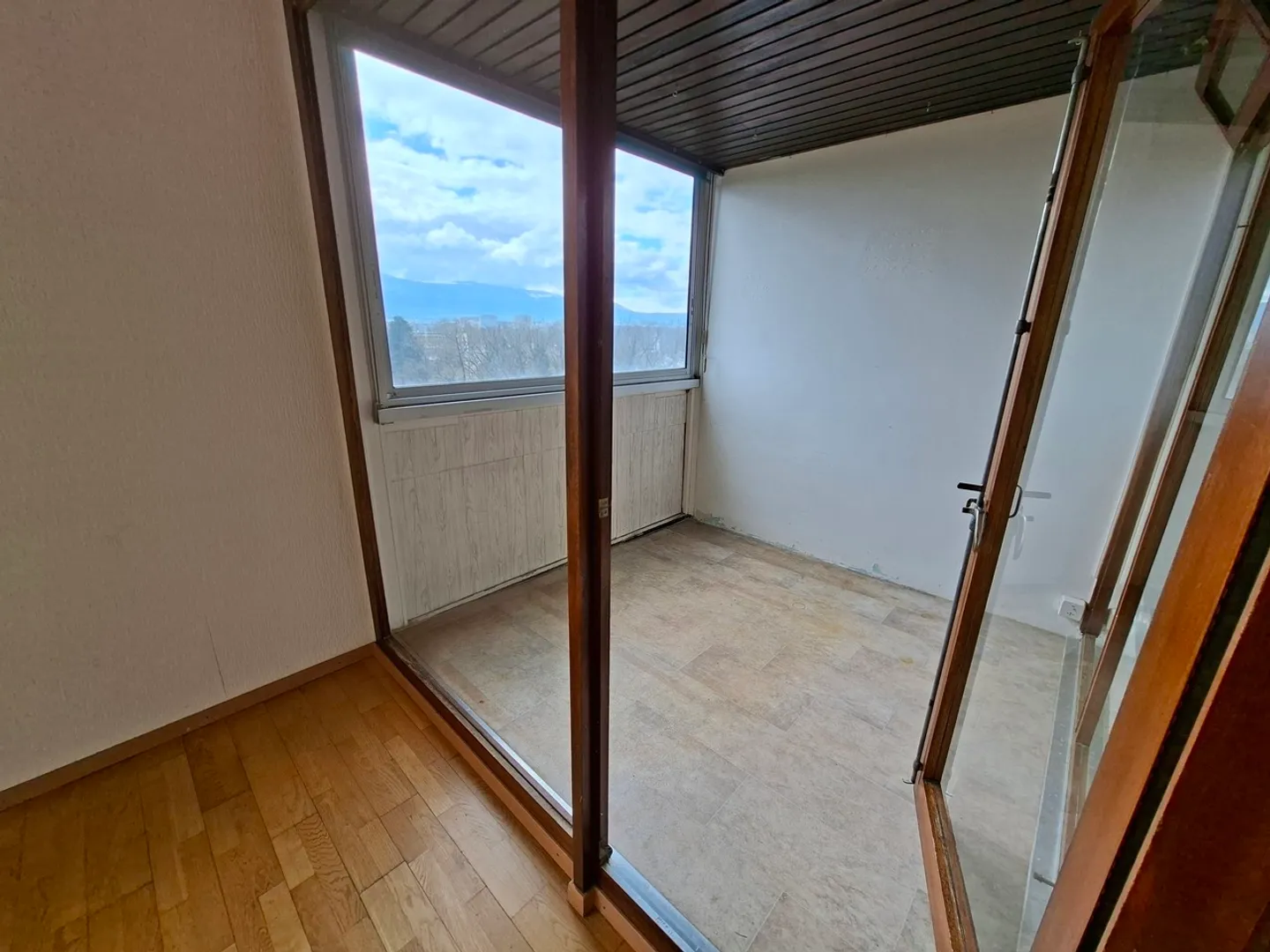 4-Zimmer-Wohnung mit Loggia in Lignon - Foto 8 von 9