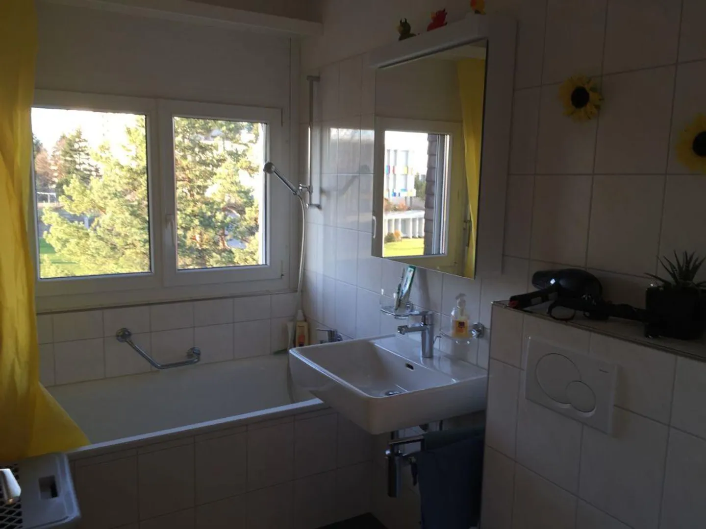 Gemütliche Dachwohnung mit Kaminofen - Foto 11 von 14