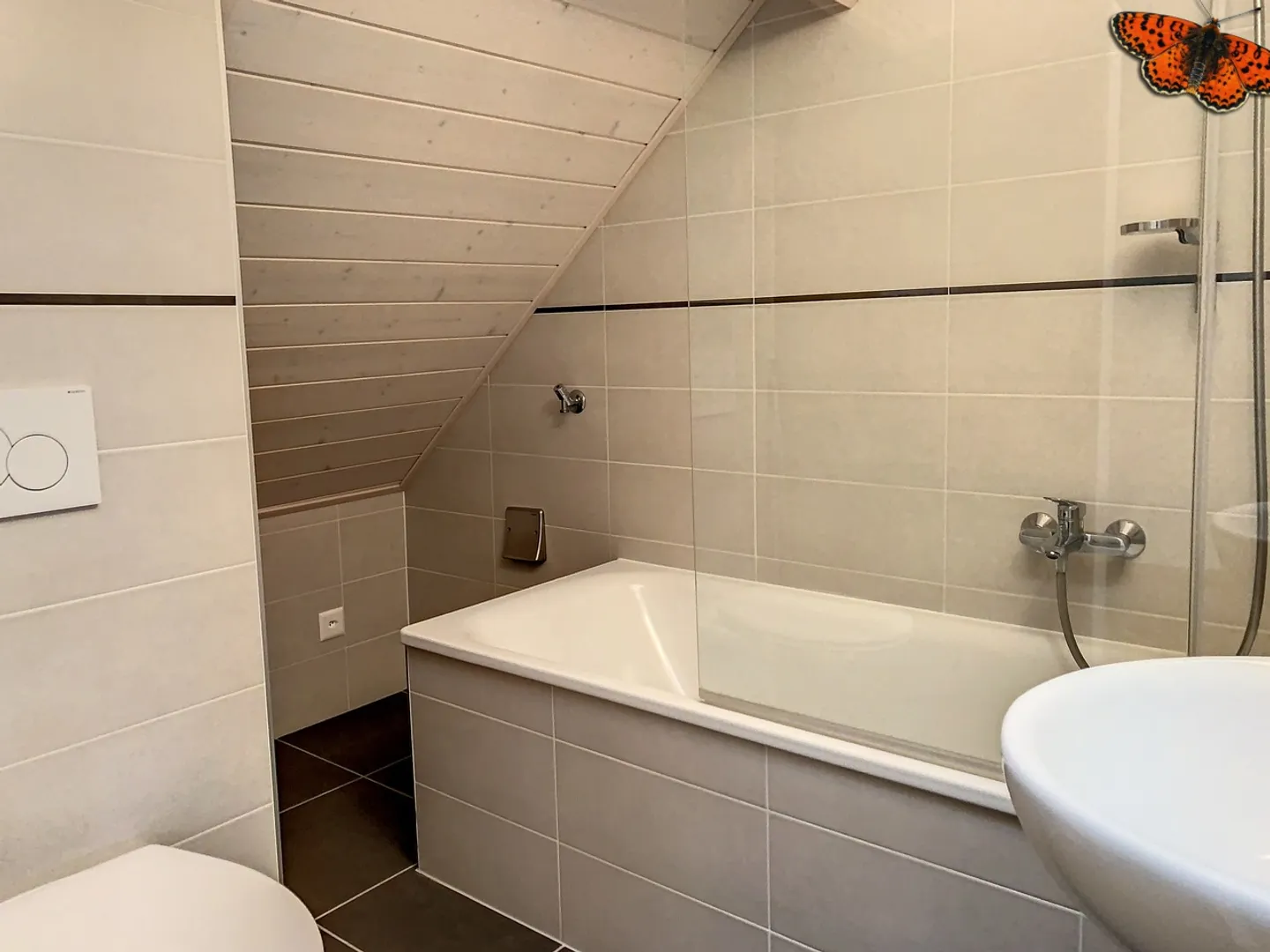 Duplex Apartment in City Center - Photo 9 of 10