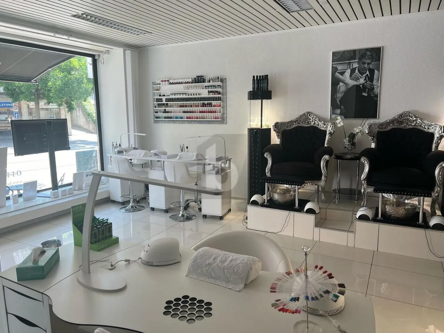 Exklusiver Schönheitssalon in Zürich - Foto 2 von 6