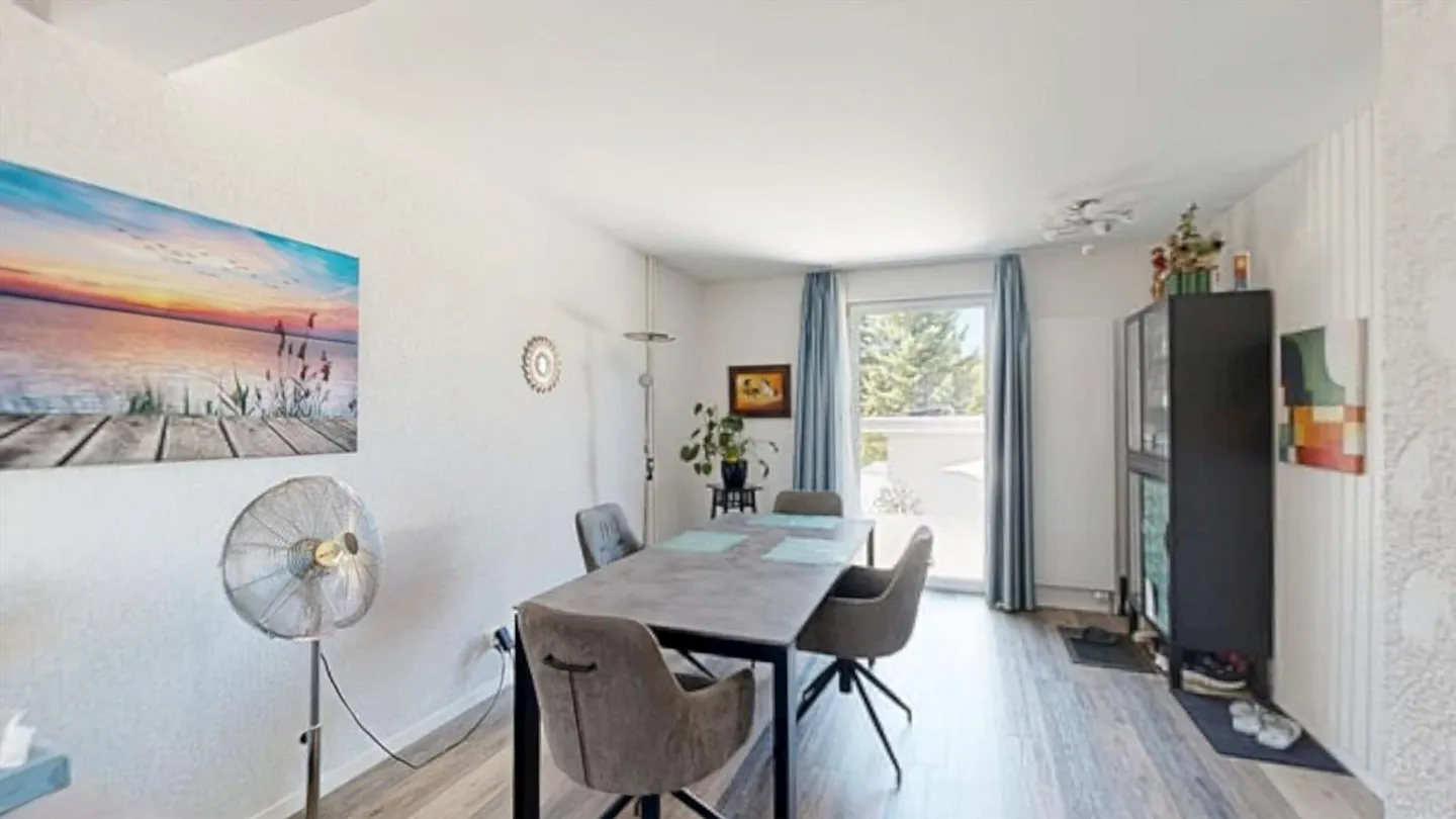 Two-family house with versatile usage options - Photo 22 of 30