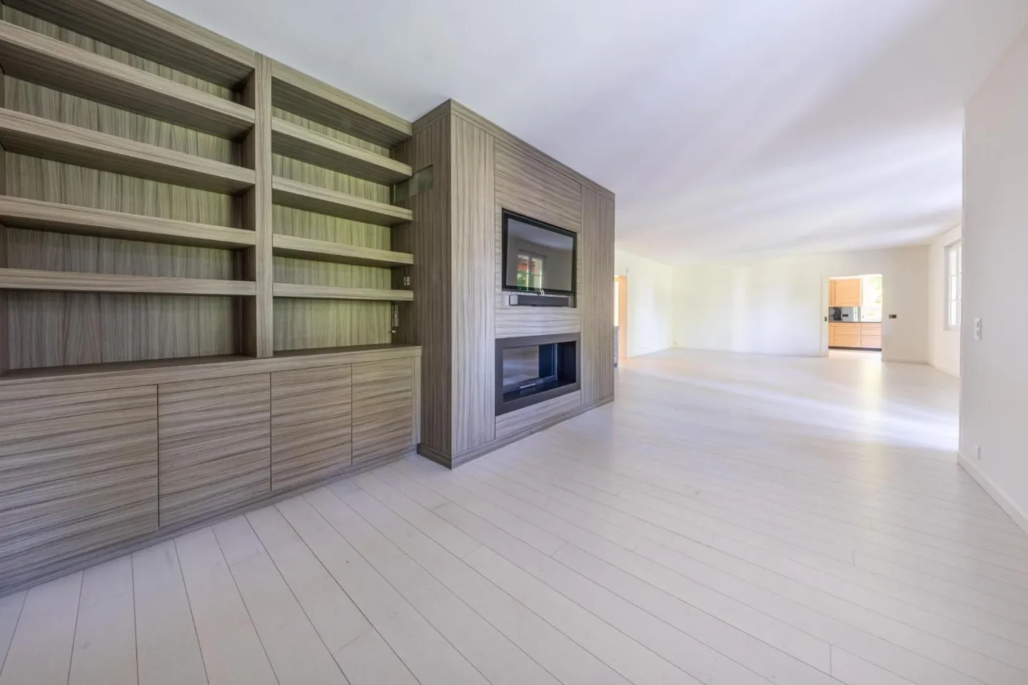 6-Zimmer-Wohnung - Foto 2 von 13