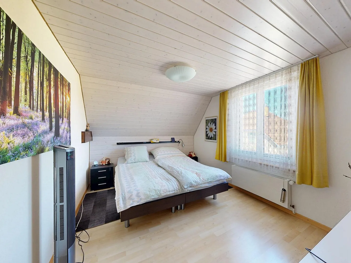 Two-family house with versatile usage options - Photo 25 of 30