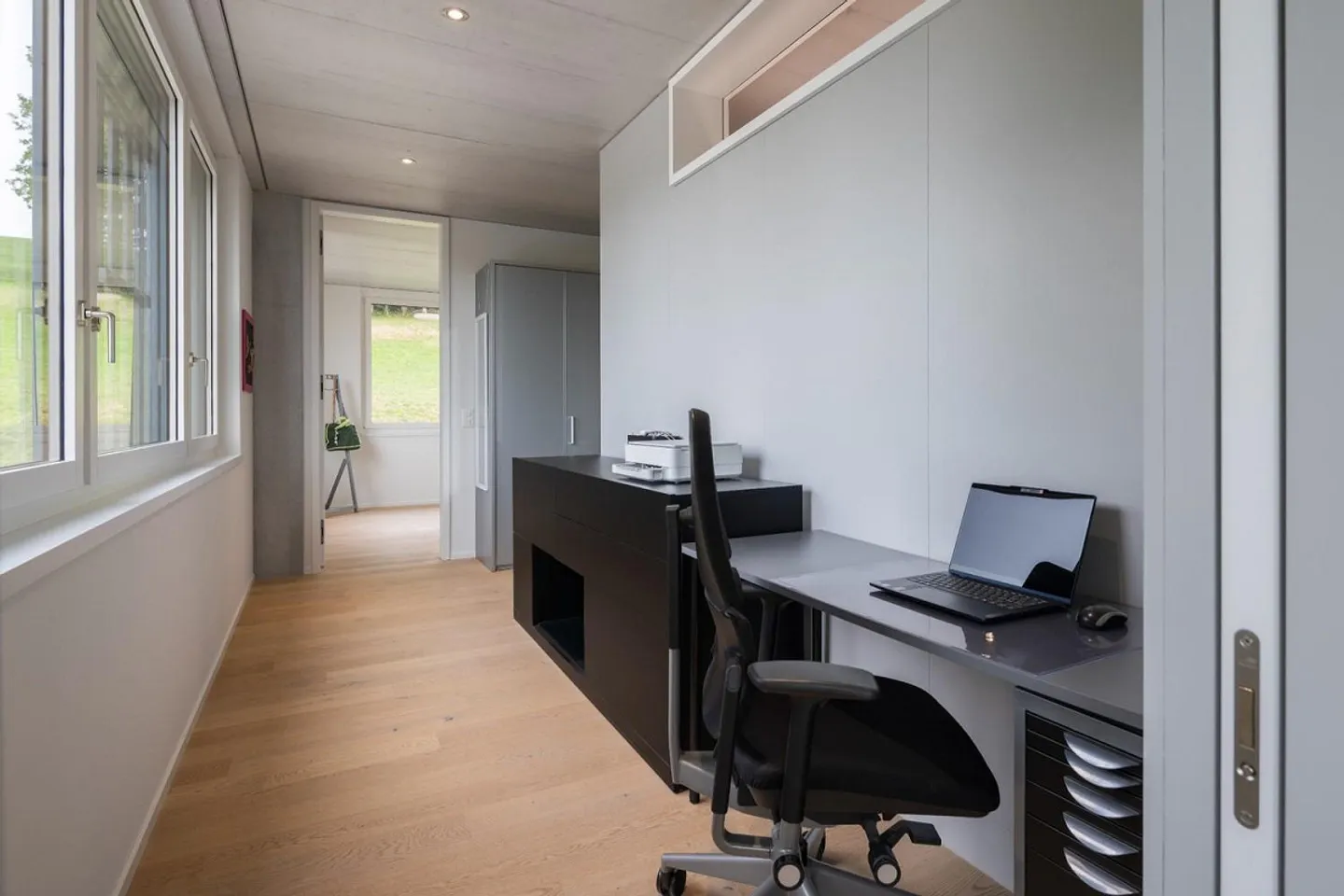 Modernes Apartment mit Loggia - Foto 5 von 8