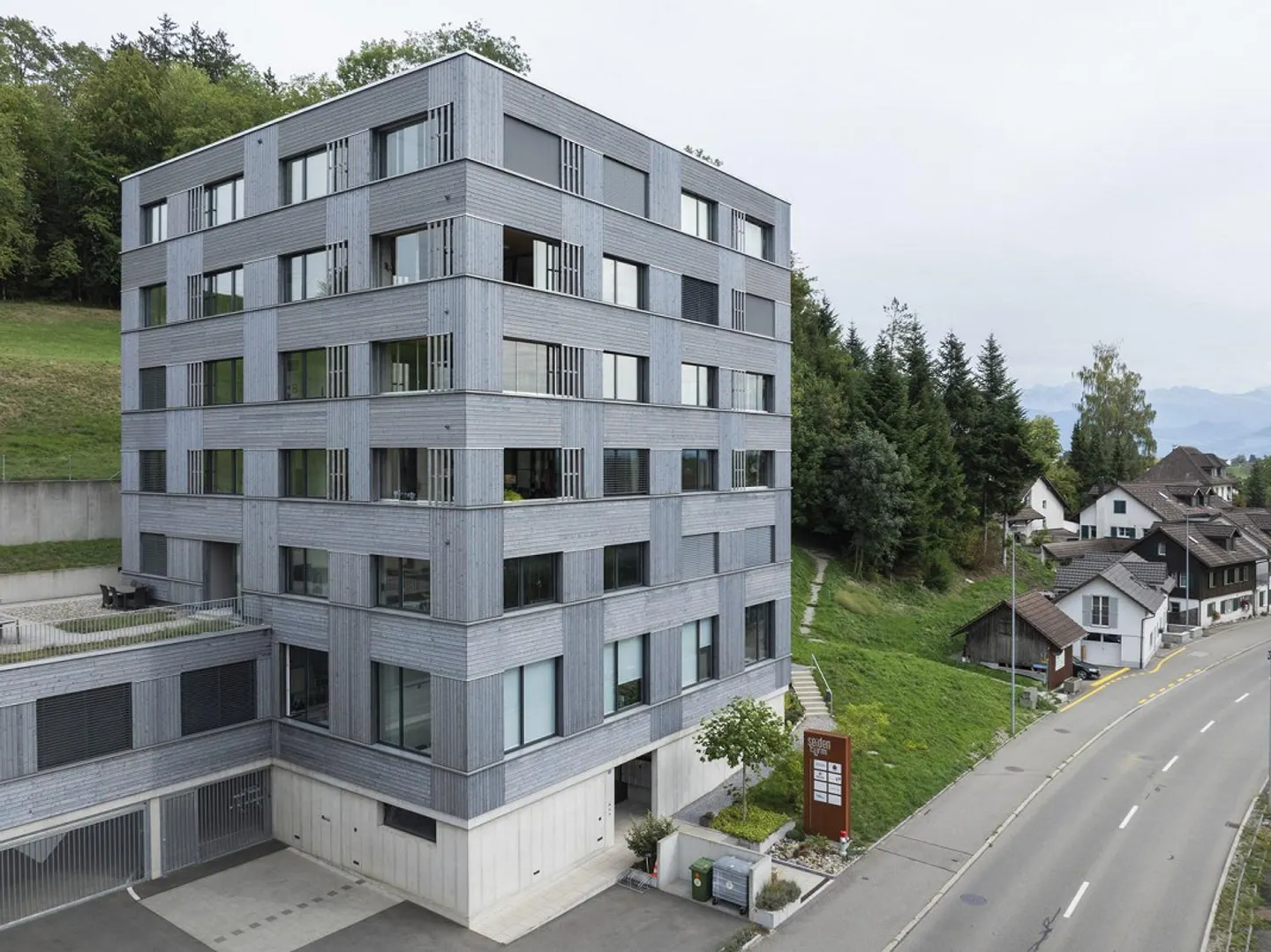 Modernes Apartment mit Loggia - Foto 8 von 8