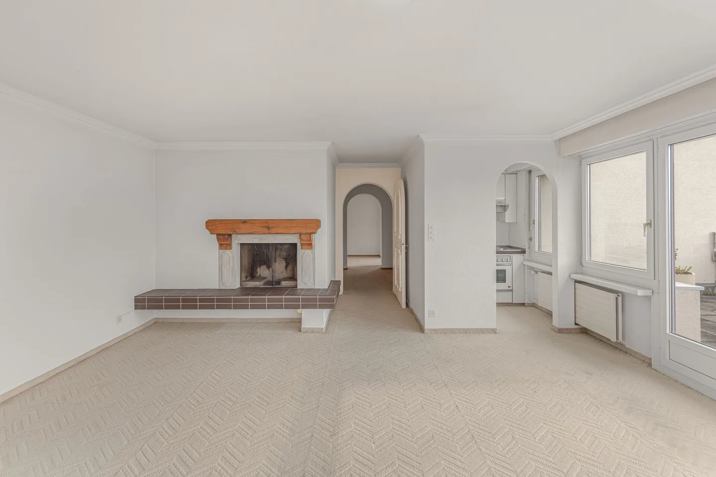 Weitblick über Rhein, Reben und Stadt - Foto 3 von 12