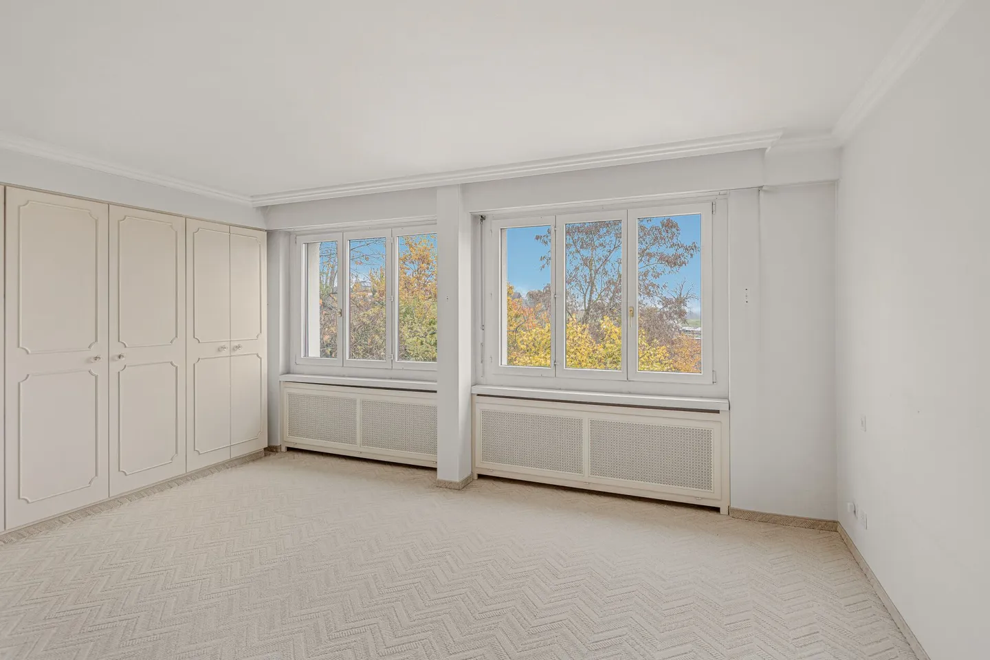 Weitblick über Rhein, Reben und Stadt - Foto 9 von 12