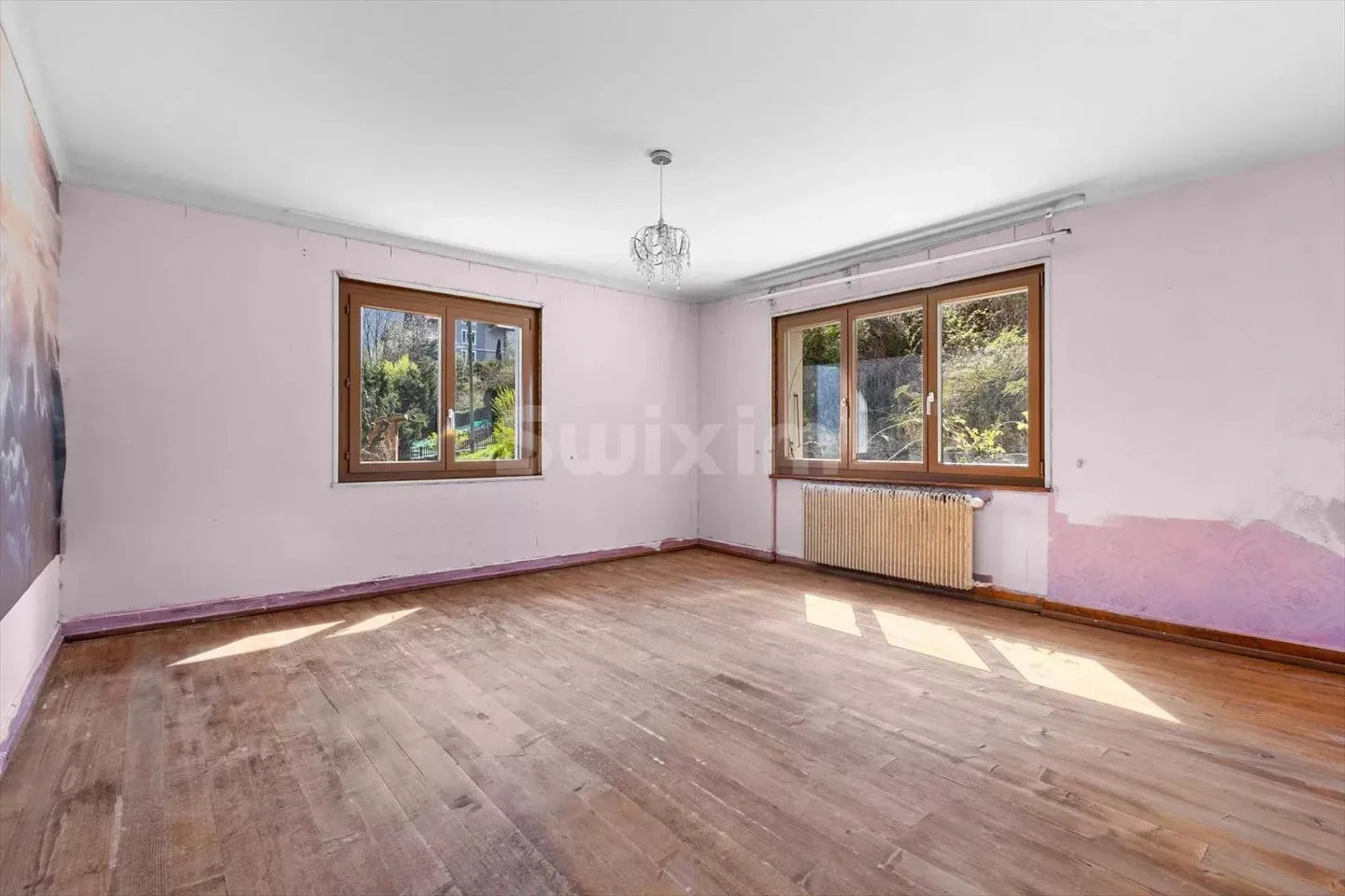 Beautiful house to renovate directly by the lake! - Photo 10 of 11