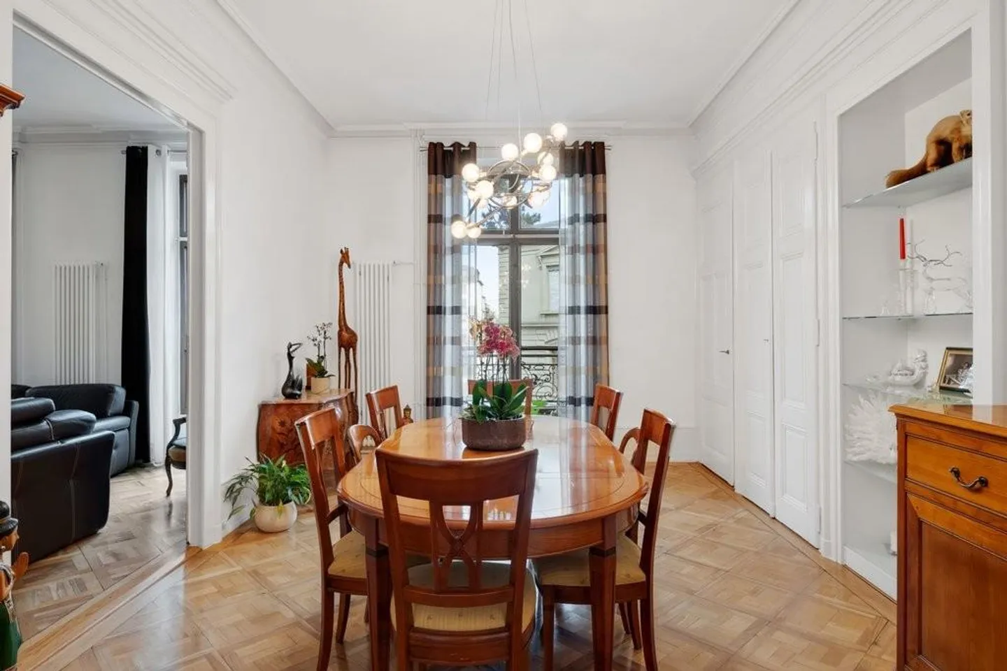 Appartement spacieux dans un cadre verdoyant - Photo 5 sur 12