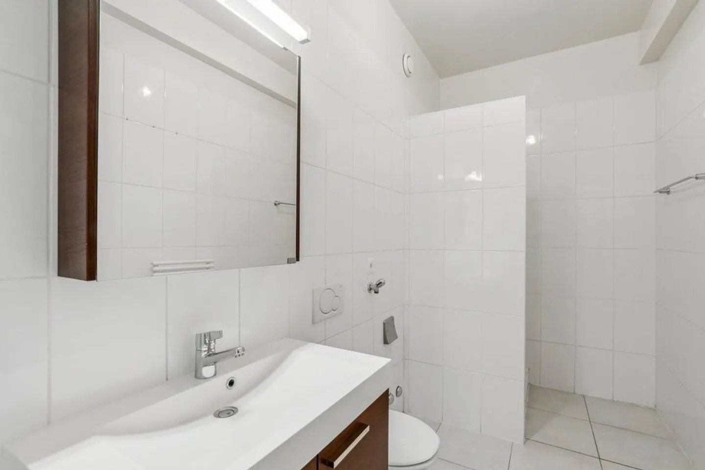 Appartement spacieux dans un cadre verdoyant - Photo 12 sur 12