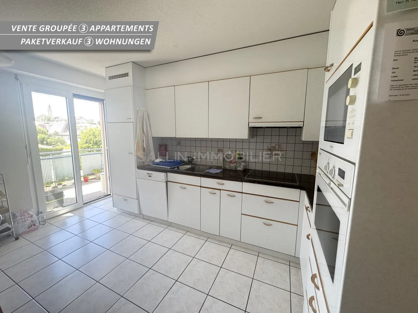 Vente de 3 appartements, 2x 5 pièces et  4 pces + 3 place de parc int. - Photo 9 sur 12