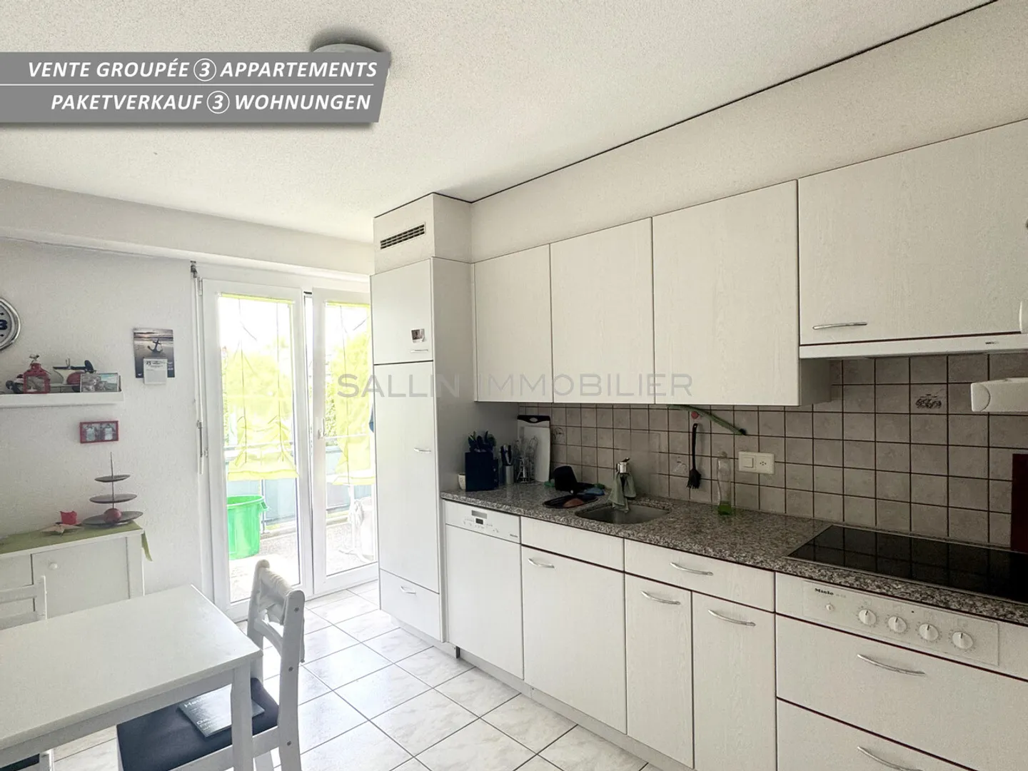 Vente de 3 appartements, 2x 5 pièces et  4 pces + 3 place de parc int. - Photo 5 sur 12