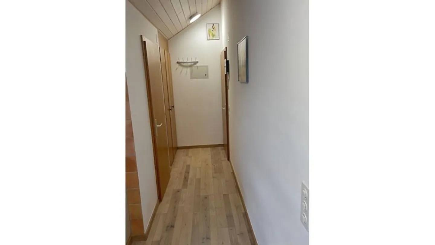 3½ ROOM APARTMENT IN PORRENTRUY (JU), FURNISHED, TEMPORARY - Photo 4 of 10