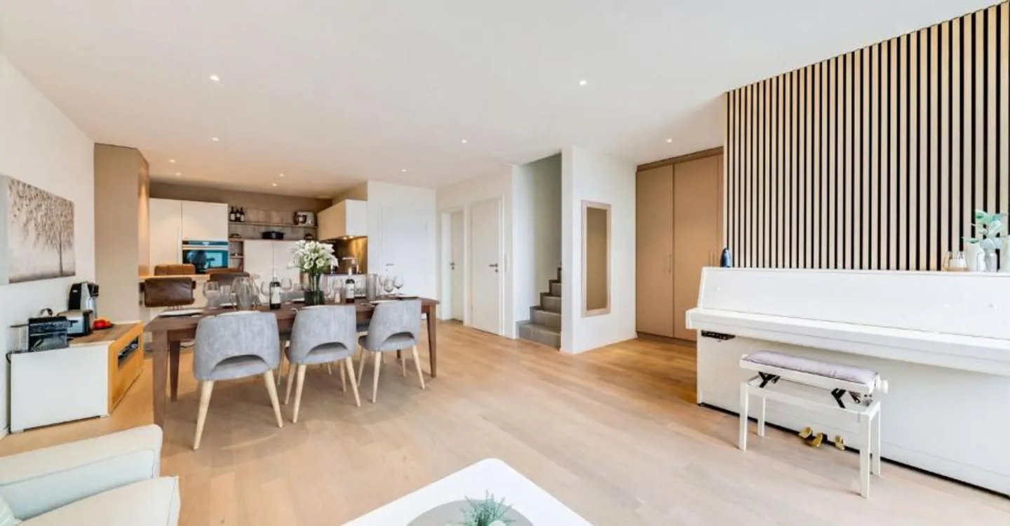 Guaranteed heartthrob, Magnificent 5.5-room villa in Jongny - Photo 1 of 11
