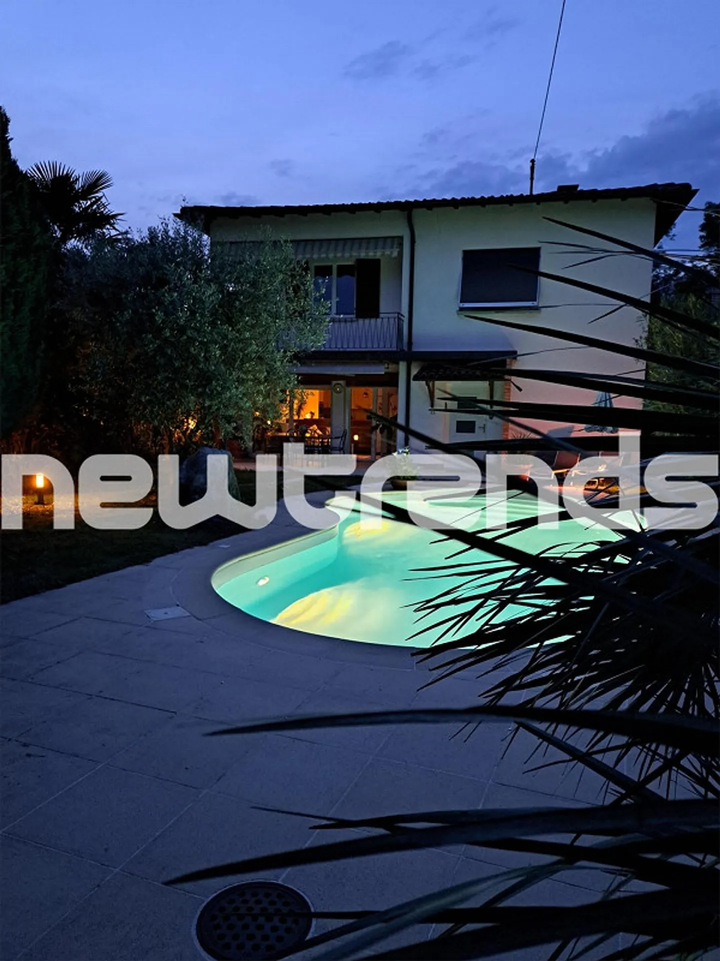 Villa con giardino privato e piscina - Foto 11 di 11