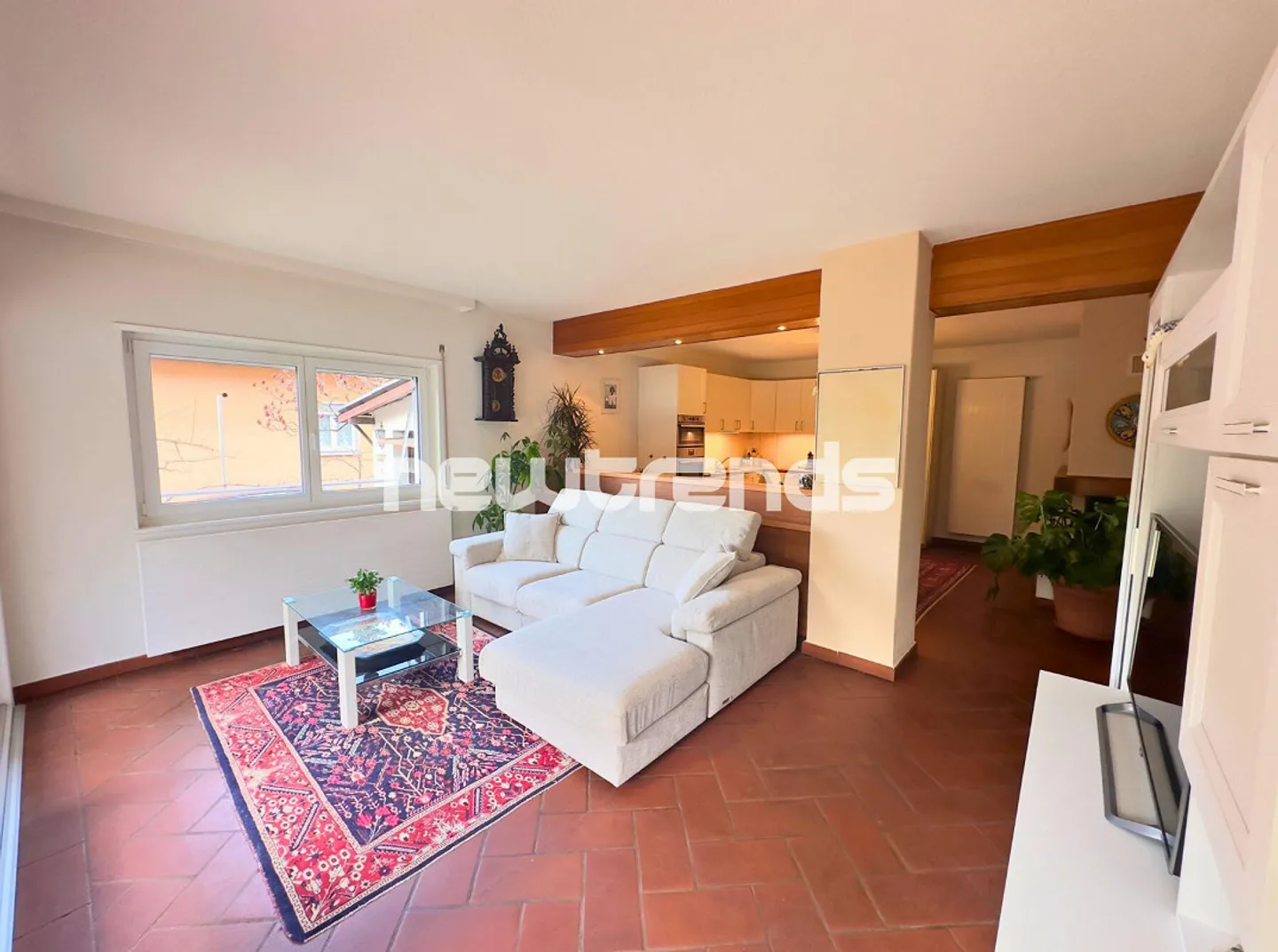 Villa con giardino privato e piscina - Foto 4 di 11