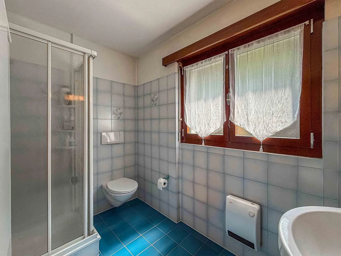 Zwillingshaus mit Garten und Hobbyraum in Vezia - Foto 8 von 12