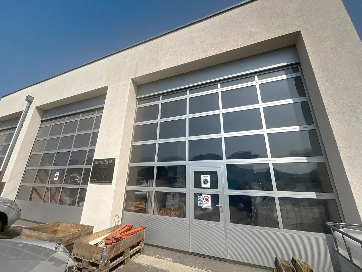 À louer - Propriété commerciale/industrielle de 144 m2 - Photo 1 sur 3